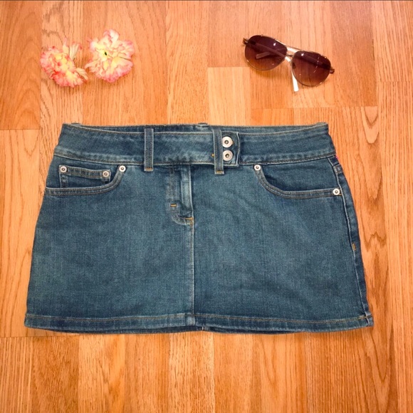 Calvin Klein Women’s Mini Jean Skirt - Picture 1 of 6